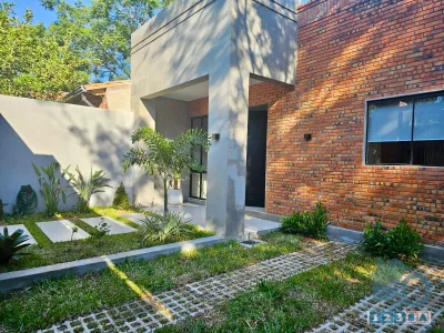 Casa moderna a estrenar, amoblada y equipada en San Bernardino