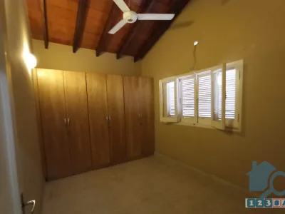 Departamento en Santísima Trinidad con Acceso Independiente y Estacionamiento Privado