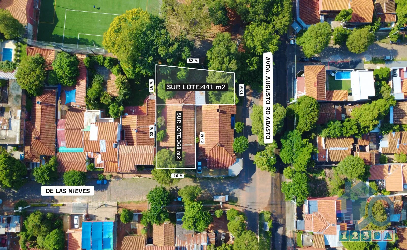 Terreno 809 m² sobre Augusto Roa Bastos con casa a reciclar, Asunción