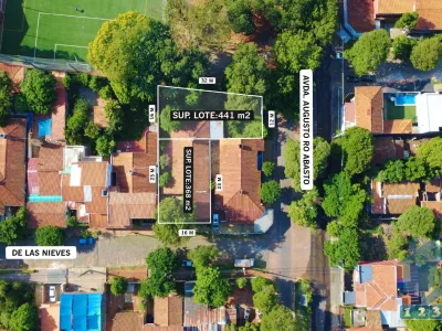 Terreno 809 m² sobre Augusto Roa Bastos con casa a reciclar, Asunción